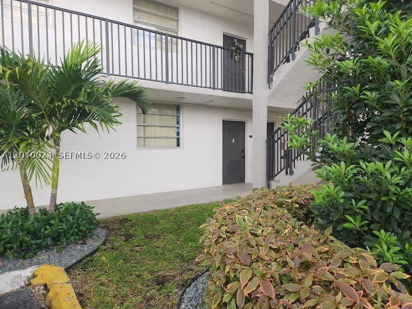 14185 SW 87th St – photo 2