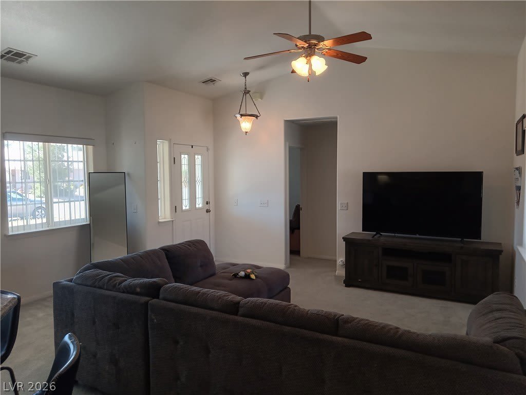 546 E Elsie Lane – photo 3
