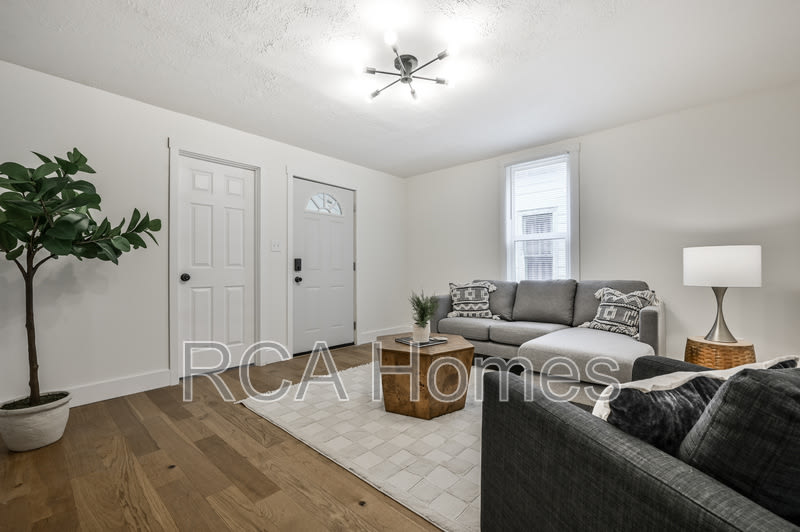 933 North Tuxedo Street – photo 2