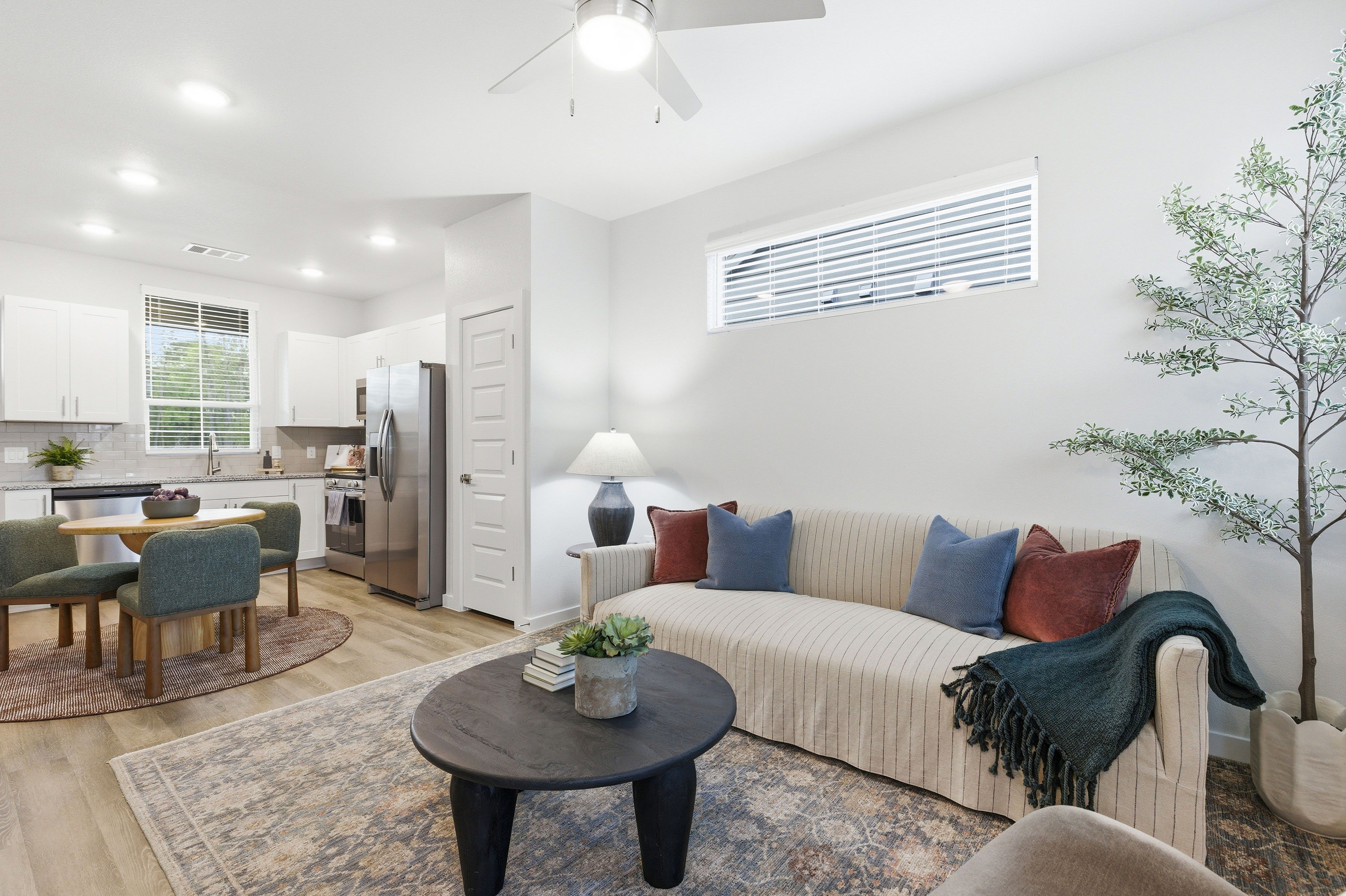 Yardhomes Spring West – photo 4
