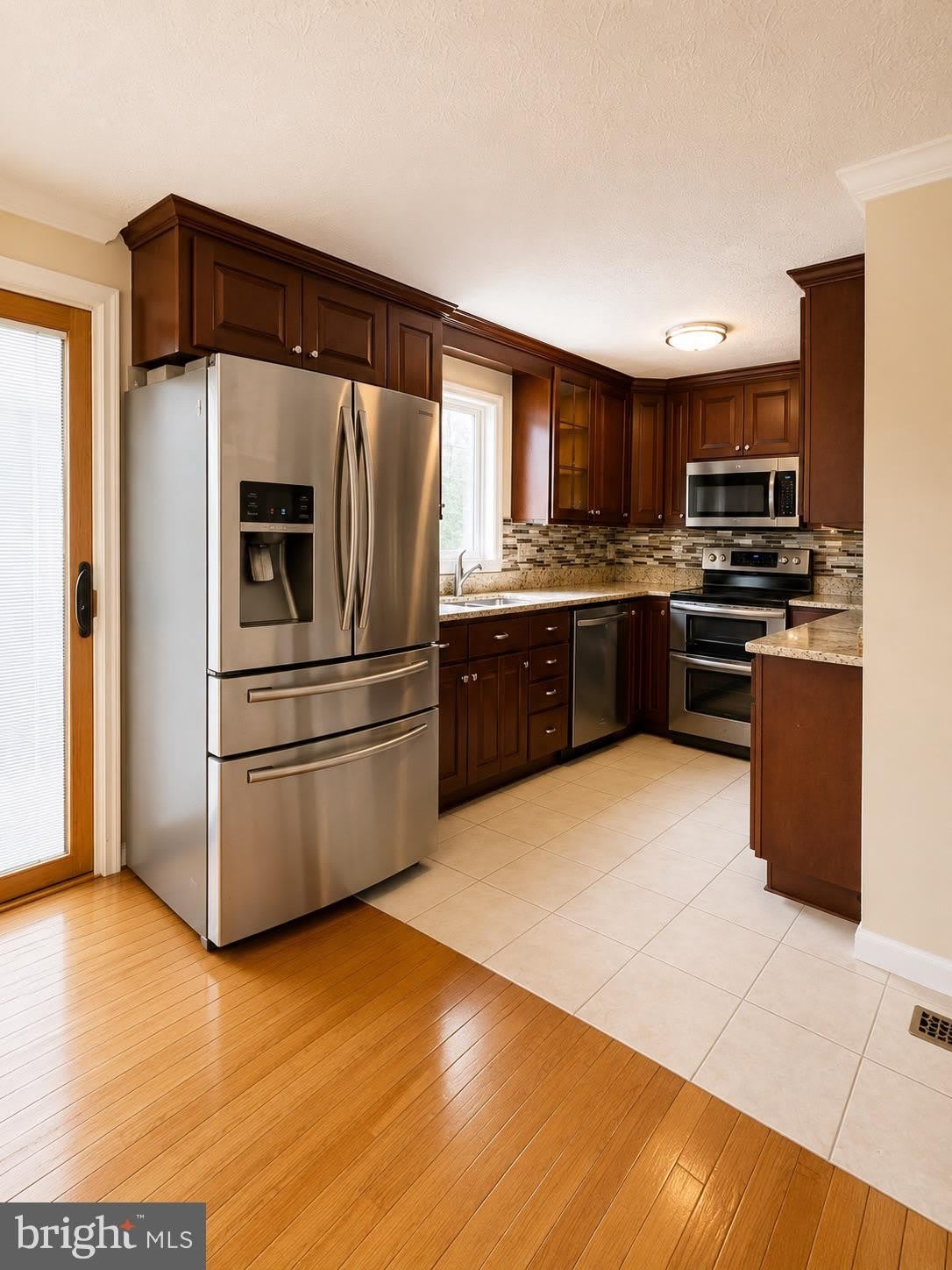 9254 PIRATES Cove – photo 3