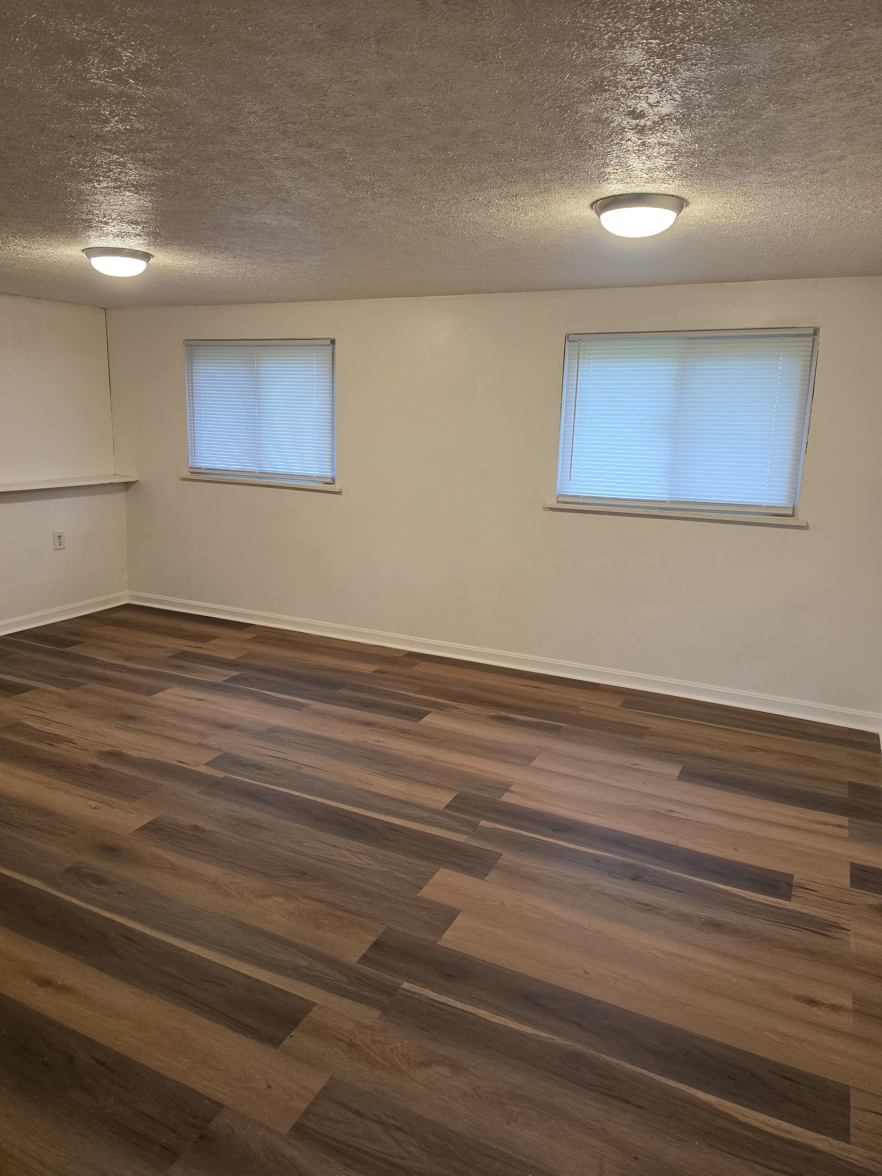 2537 Bethesda Ave – photo 2