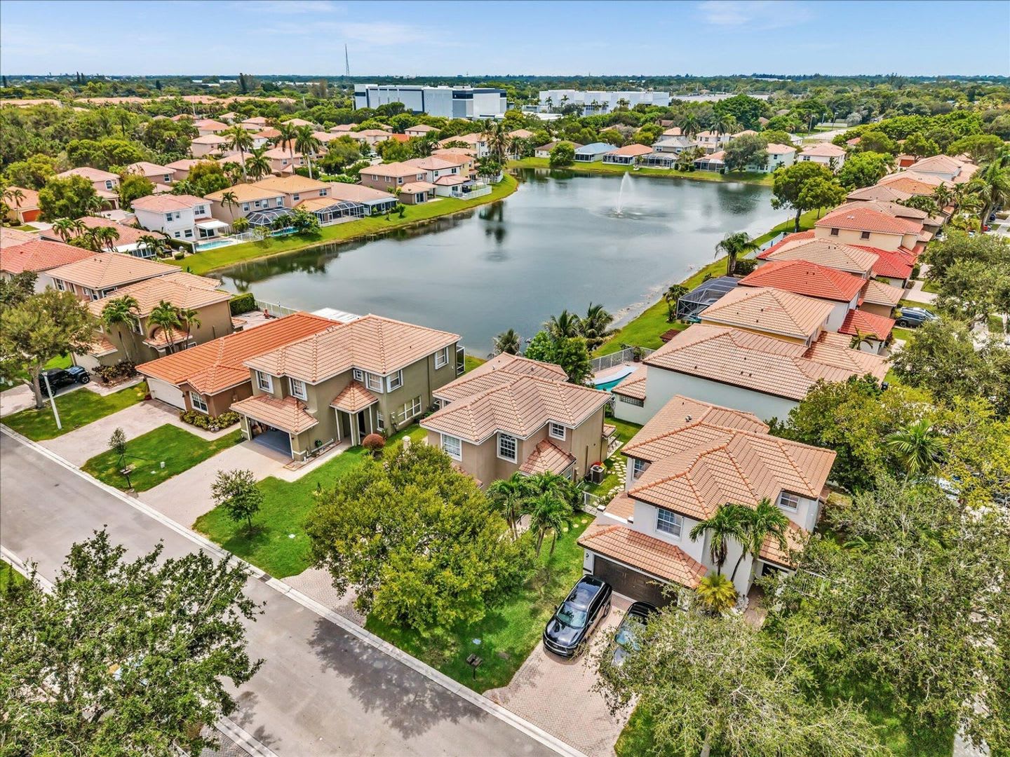 7145 CRESCENT CREEK WAY #7145 COCONUT CREEK, FL 33073 – photo 2