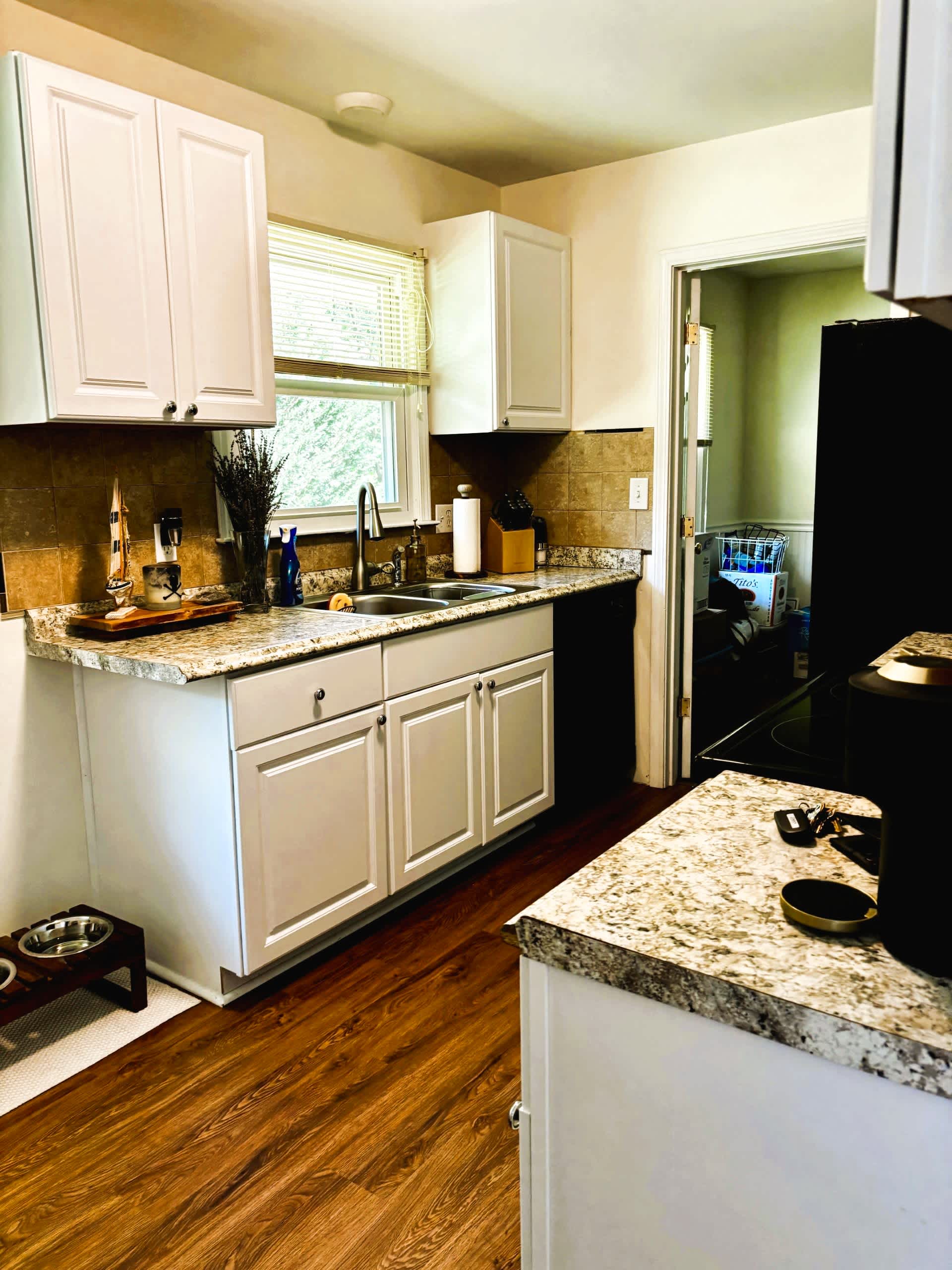 2469 Meadowbrook Road Northwest – photo 2