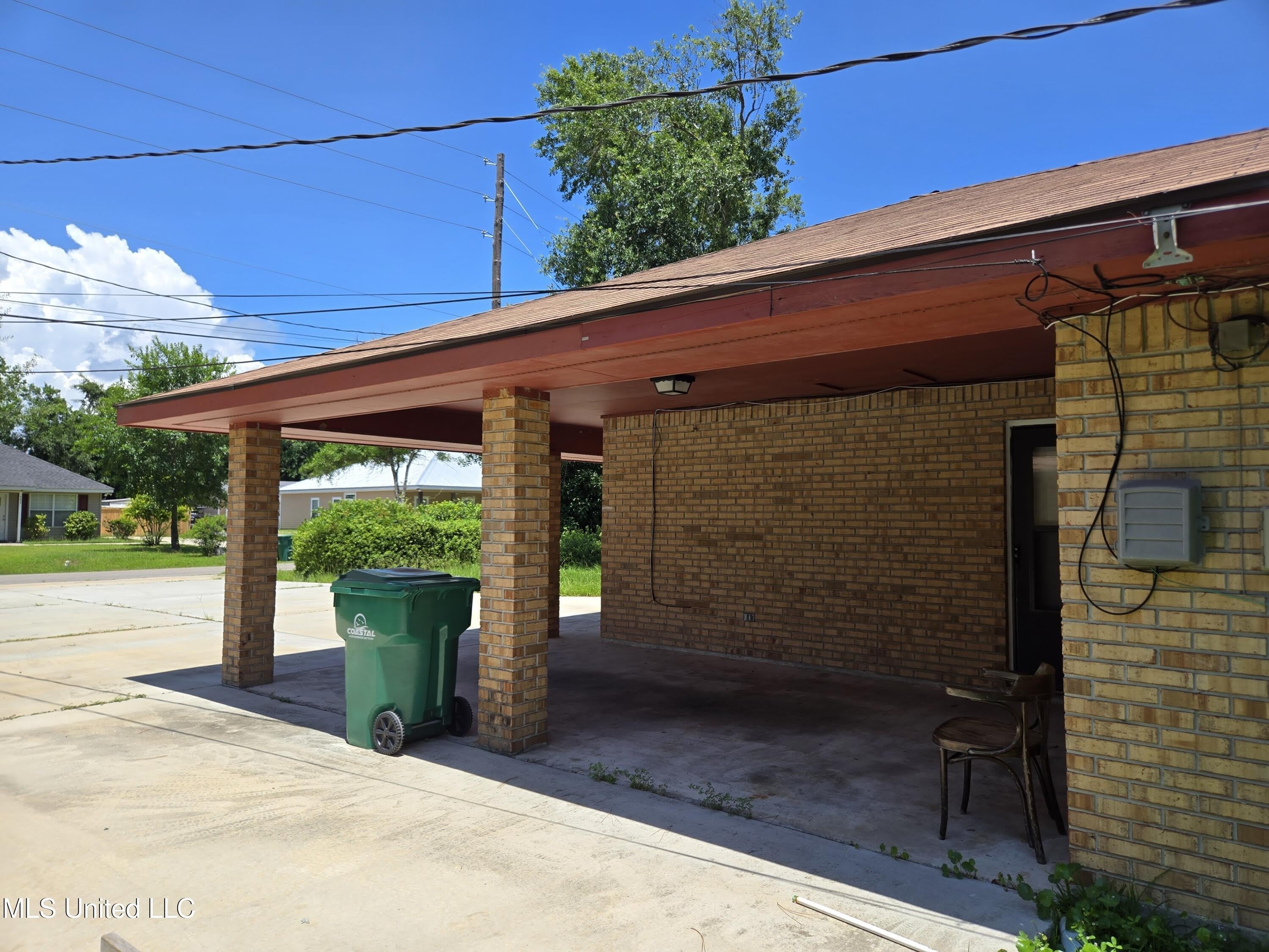 530 Easterbrook Street – photo 4