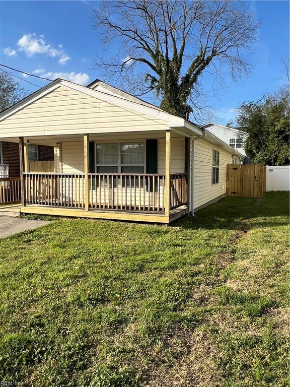 1002 Roseclair Street – photo 2