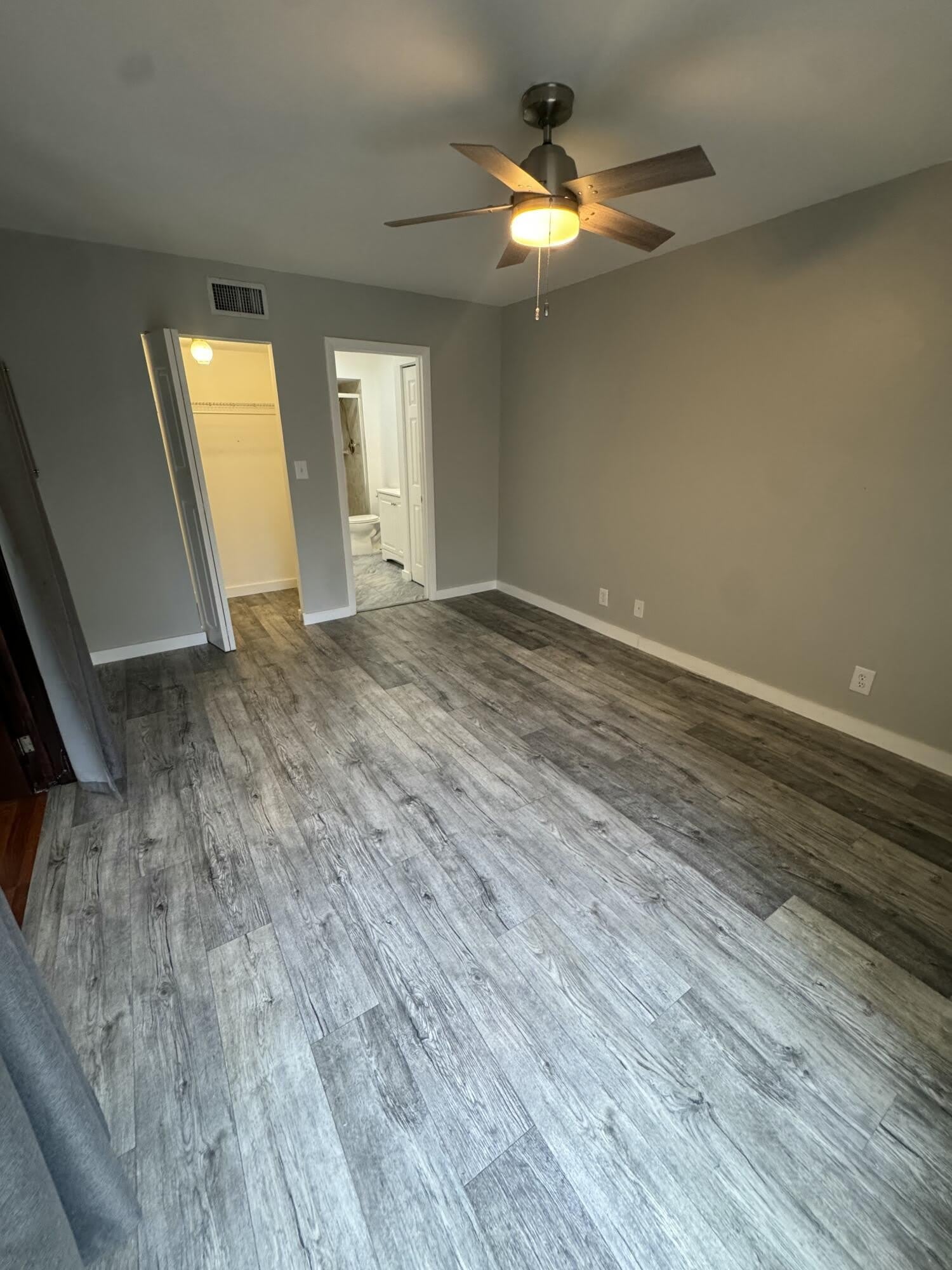 480 NW 20th Street 3060 – photo 3