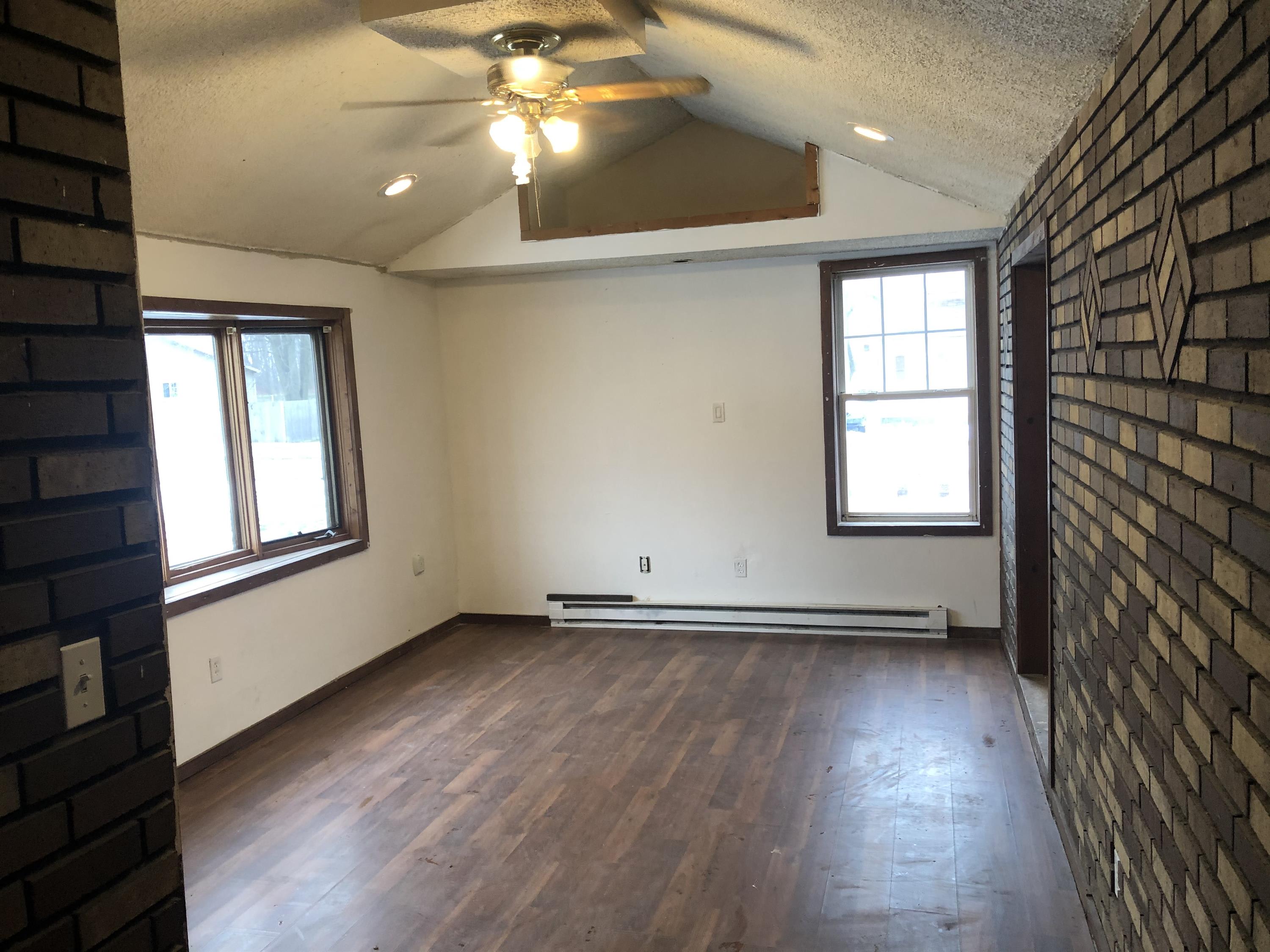 345 Walnut Street – photo 4