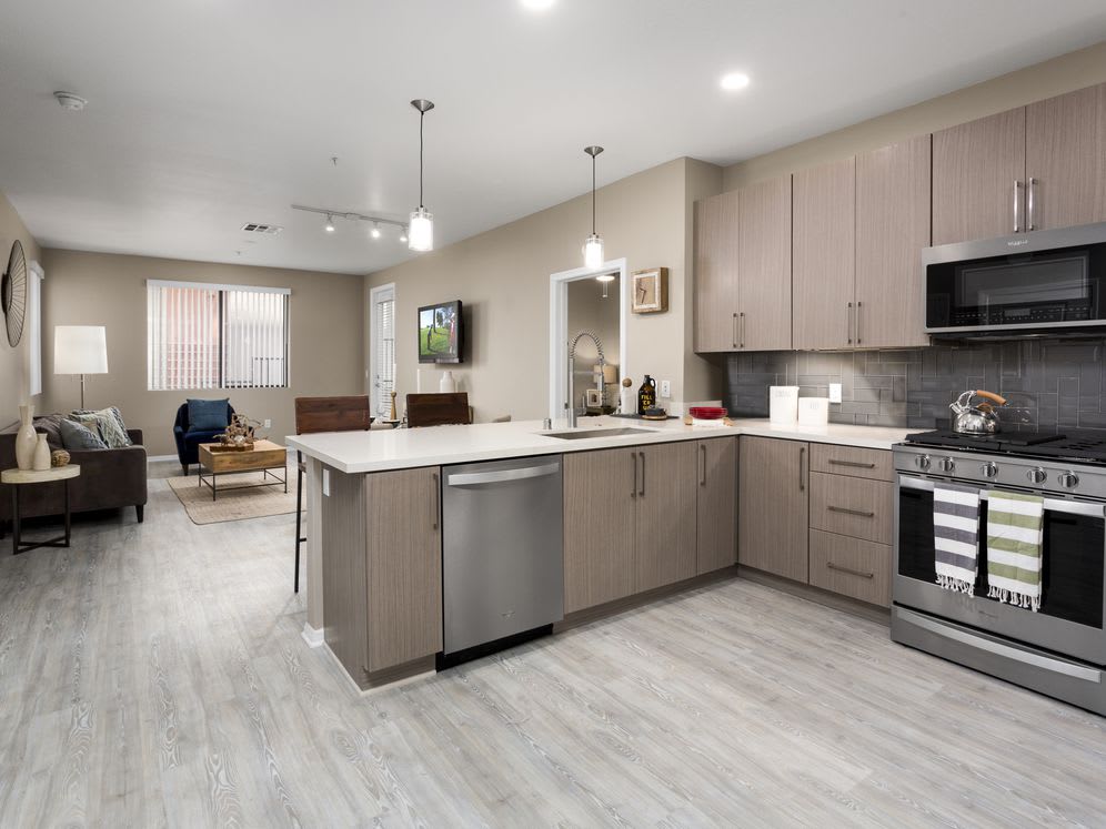 Avalon Studio City – photo 3