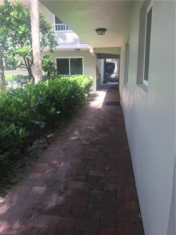 523 Broad Ave S – photo 3