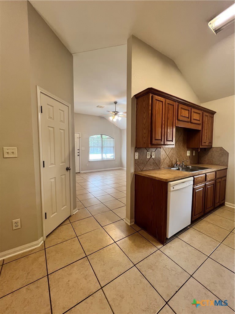 607 Olaf Drive – photo 5