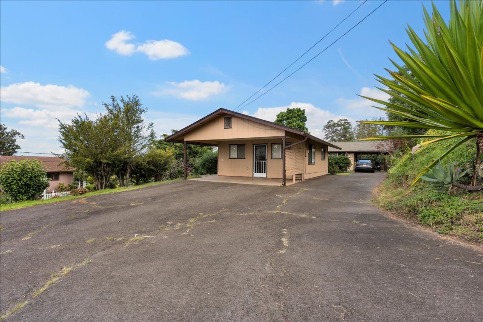 Remodeled 2 Bed/1 bath Attached Cottage in Lower Kula – photo 3
