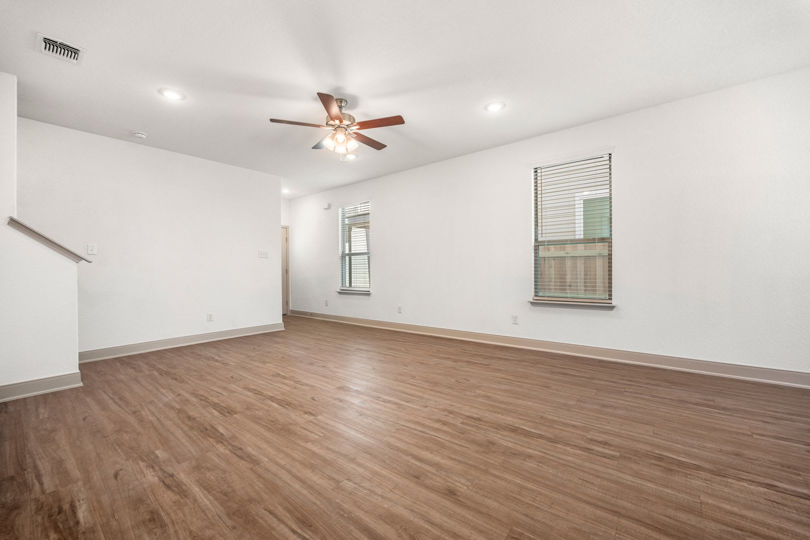 50% Security Deposit! Almost New Townhome in Gated Community!!! – photo 5