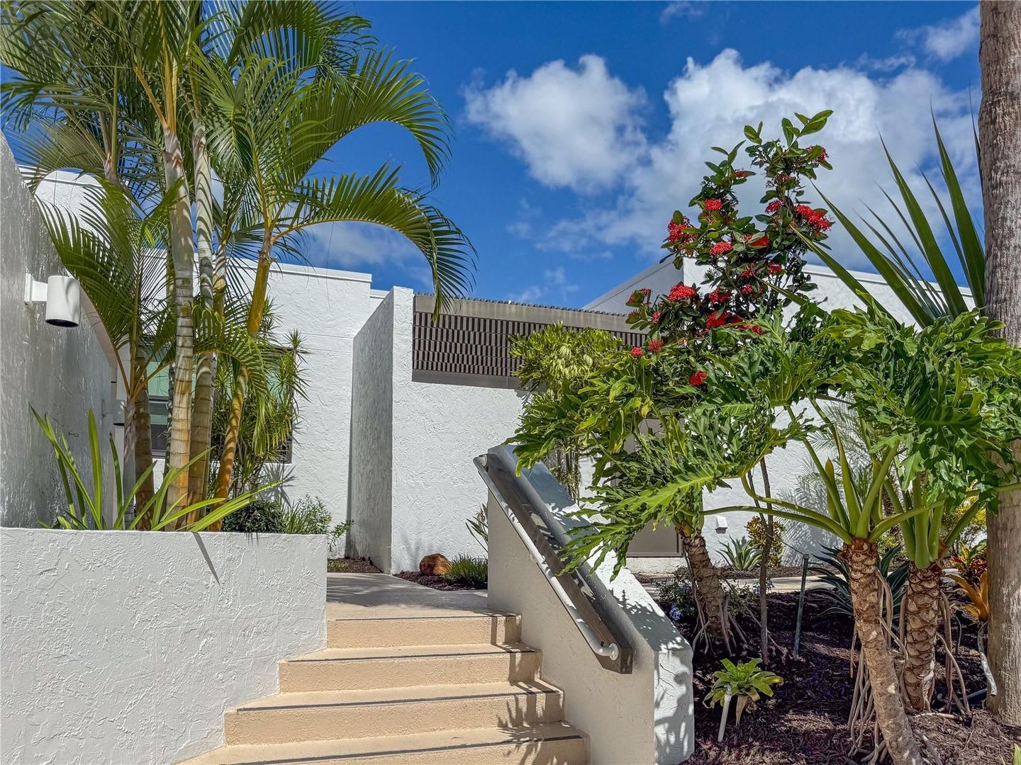 609 Bayport Way – photo 1