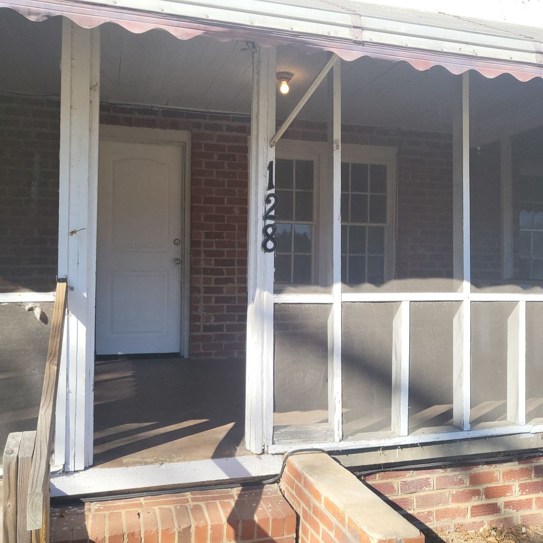 128 Wrightsville Ave. – photo 3