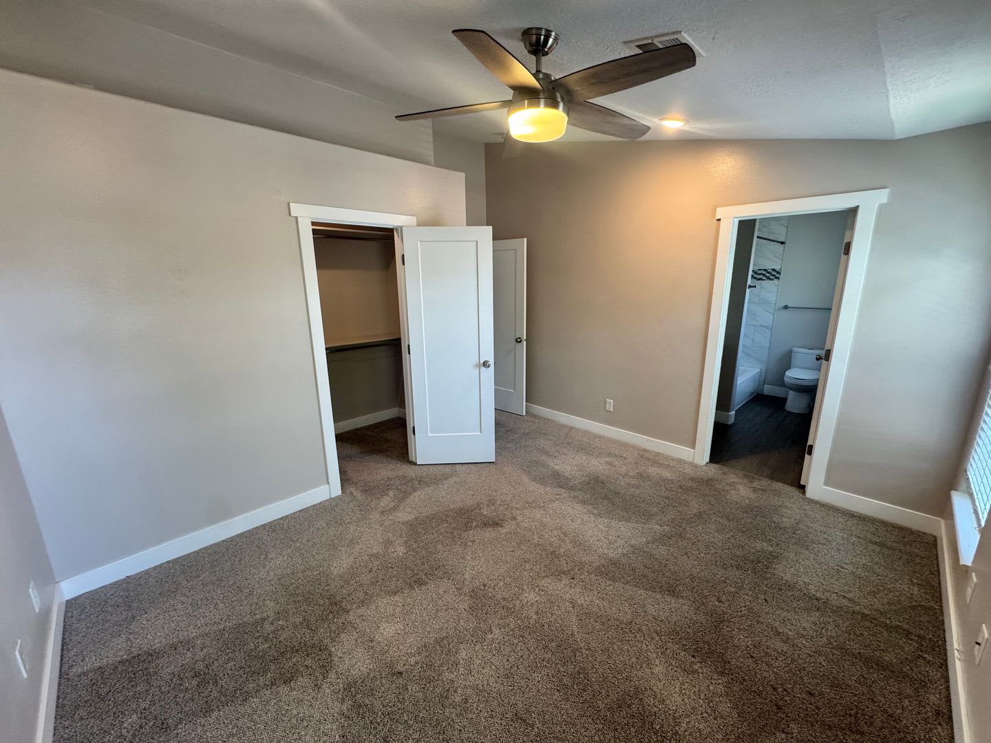 Parkside Townhouse – photo 3
