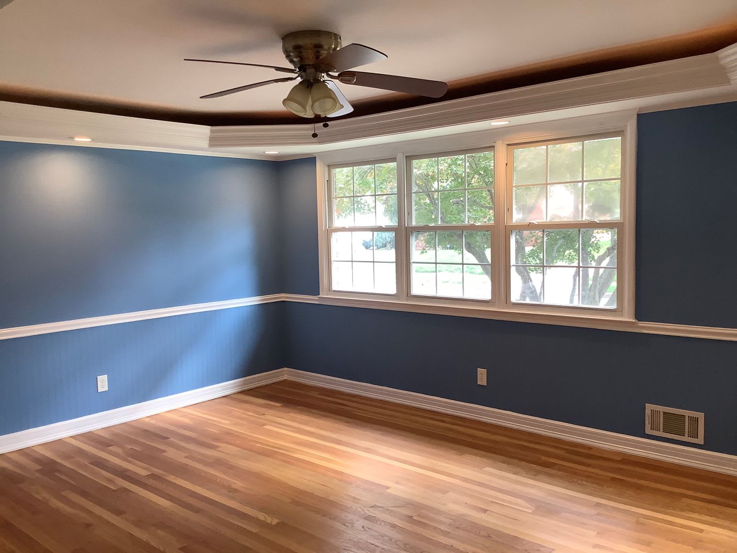 Room to Spread Out! 5BR/3BA Home with Finished Lower Level and Large Yard – photo 3