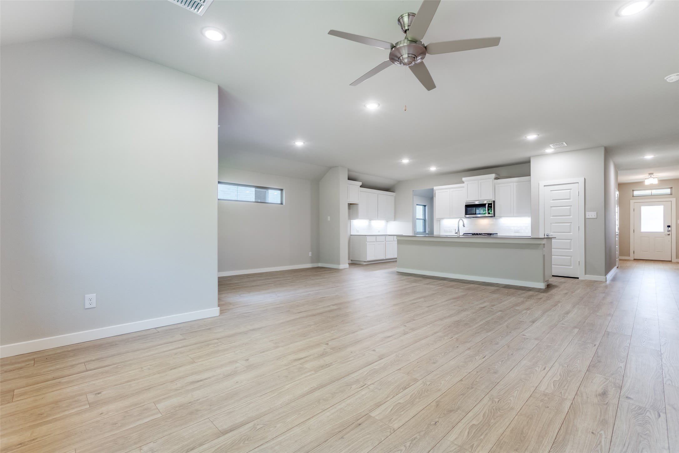 1113 Birchwood Lane – photo 4