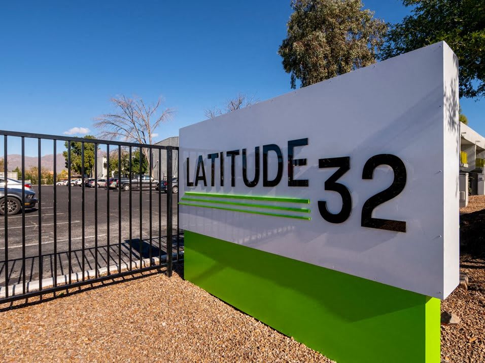 Latitude 32 – photo 5