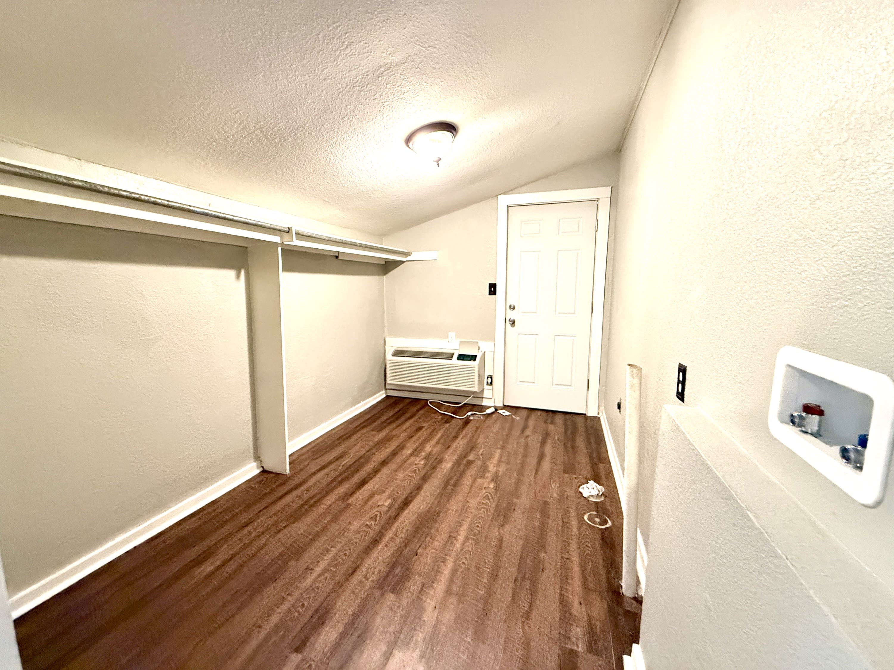 1001 Bailey Street Southeast – photo 3