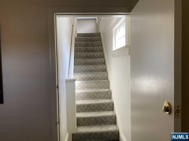 130 Hazelton Street – photo 3