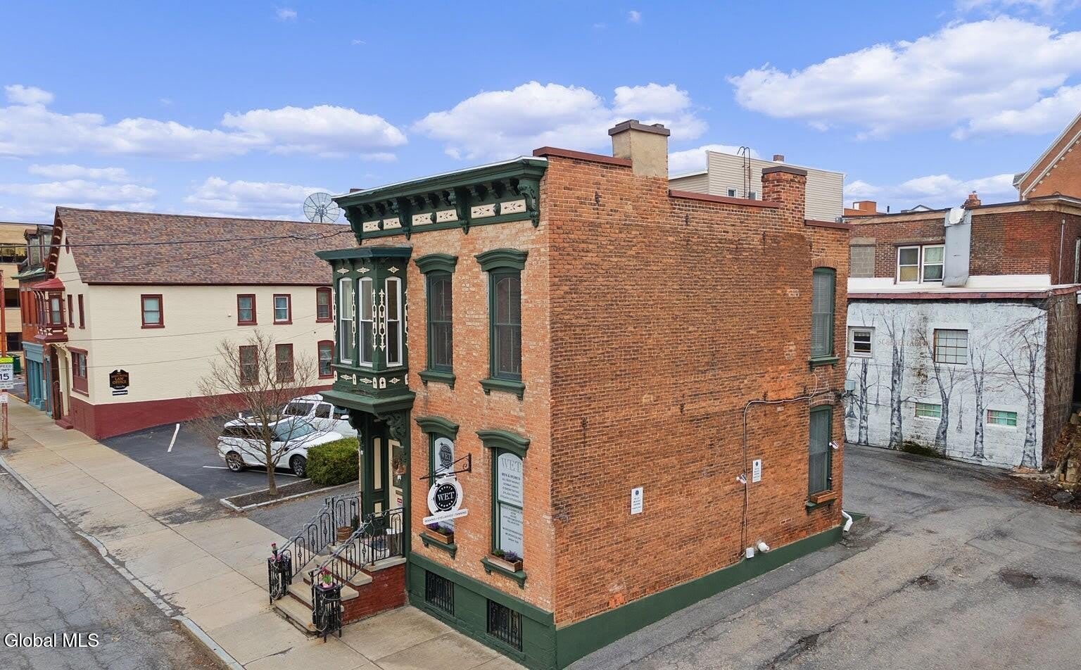 153 Barrett Street – photo 2