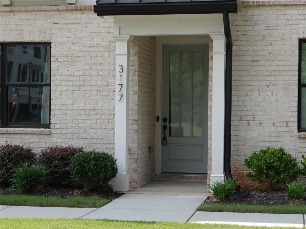 3177 Kincaid Drive – photo 2