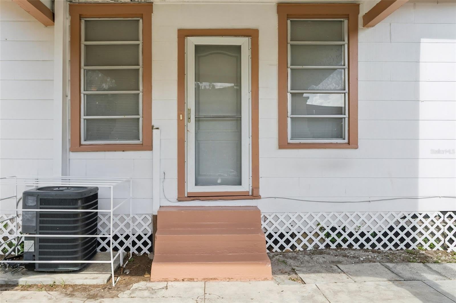 1017 E 23RD Avenue – photo 5