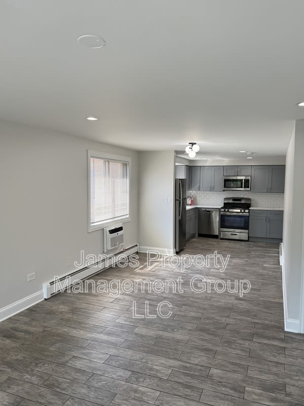 3940 N Narragansett 3S – photo 4