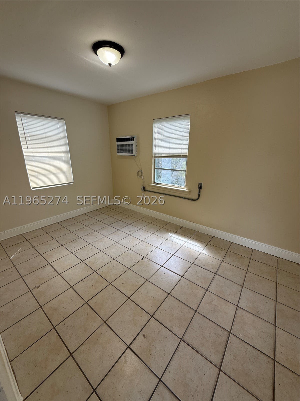 8290 NW 4th Ave – photo 4