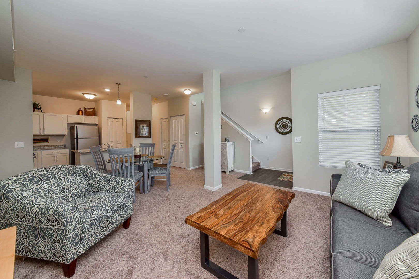 1277 Comiskey Avenue – photo 5