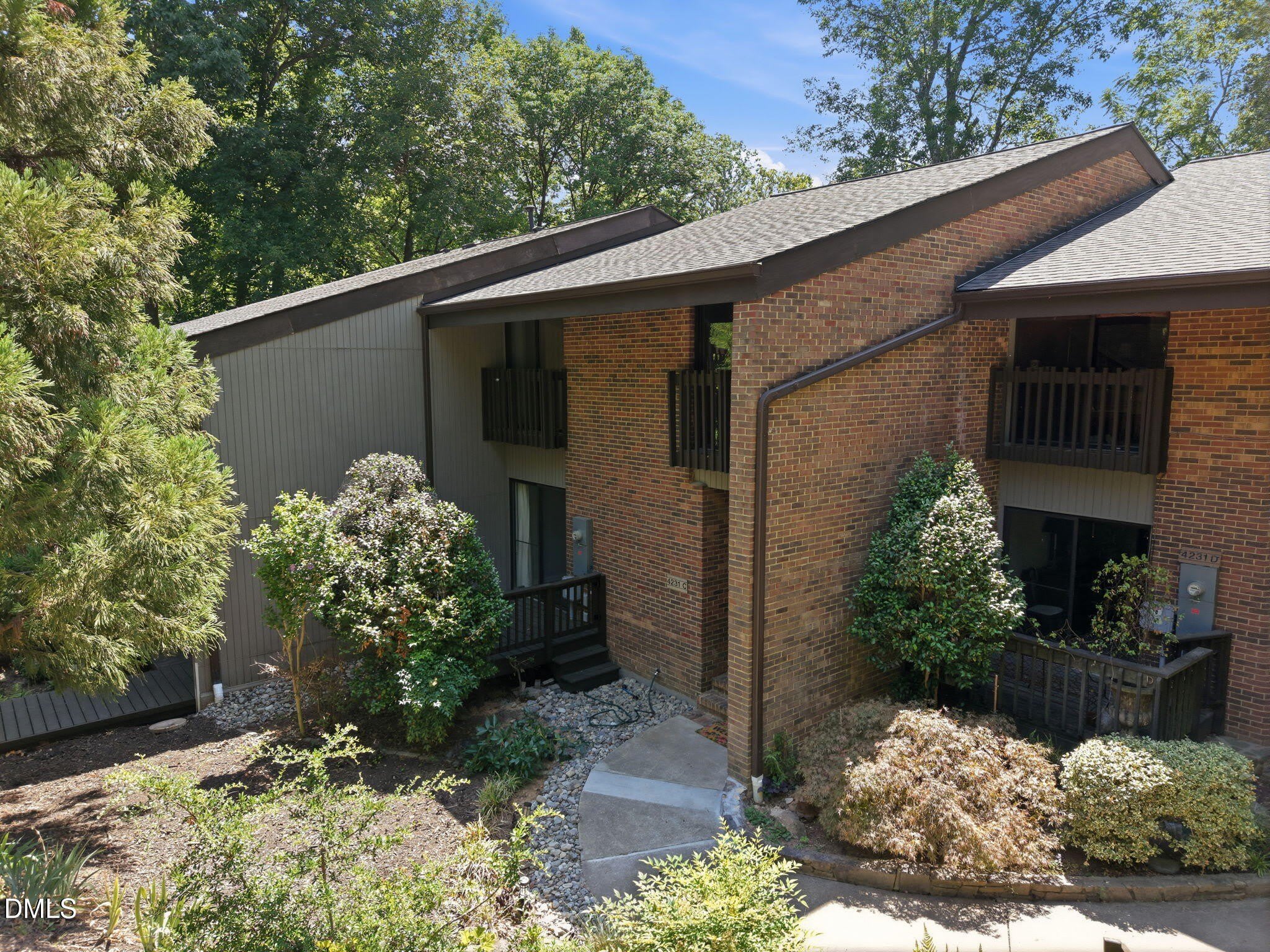 4231 American Drive – photo 1