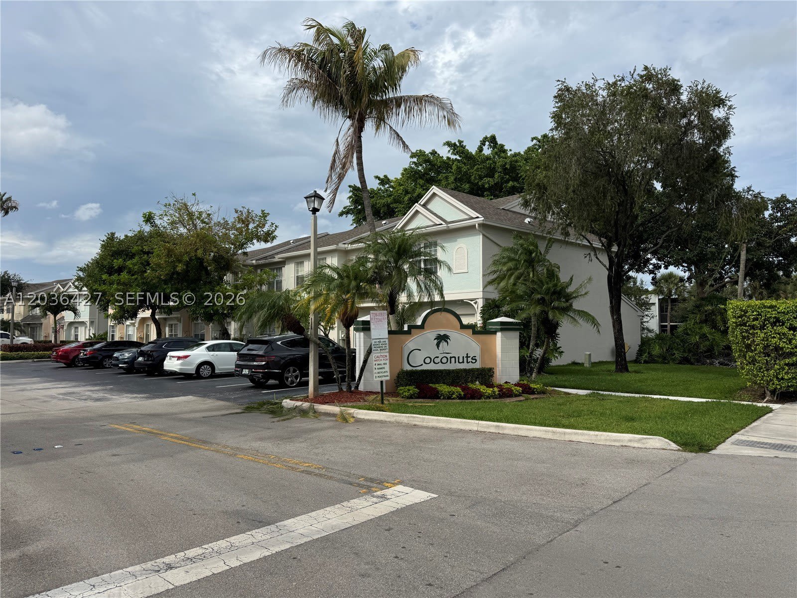 77 SIMONTON CR – photo 2