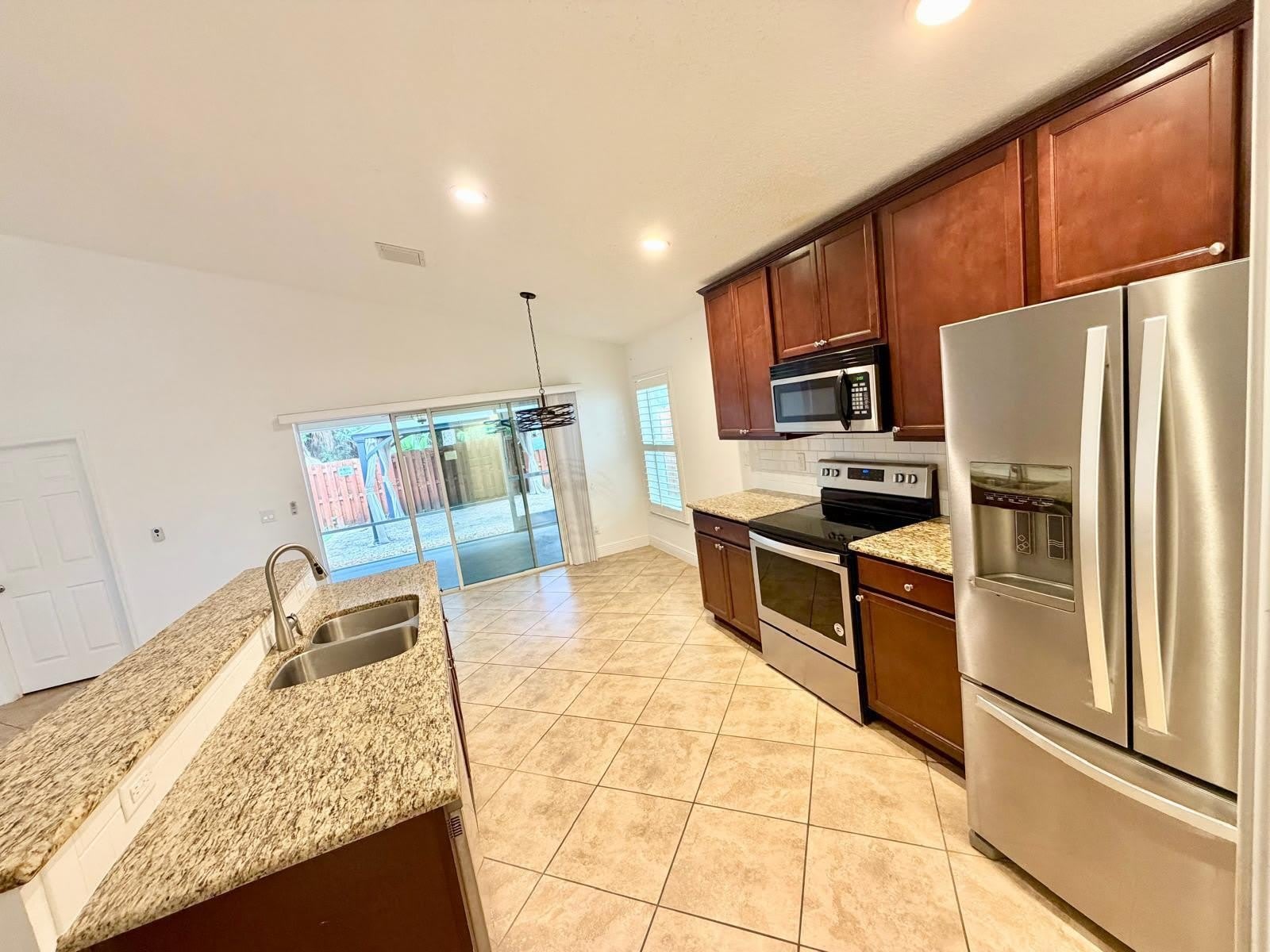 9553 SEA SPRAY Drive – photo 4