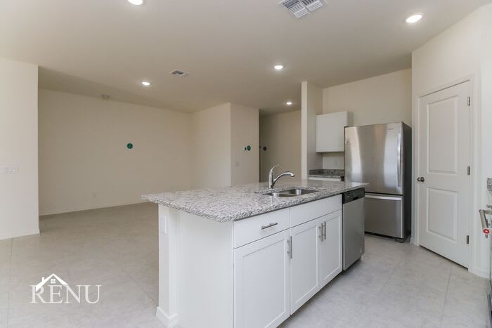 35425 West San Capistrano Avenue – photo 4