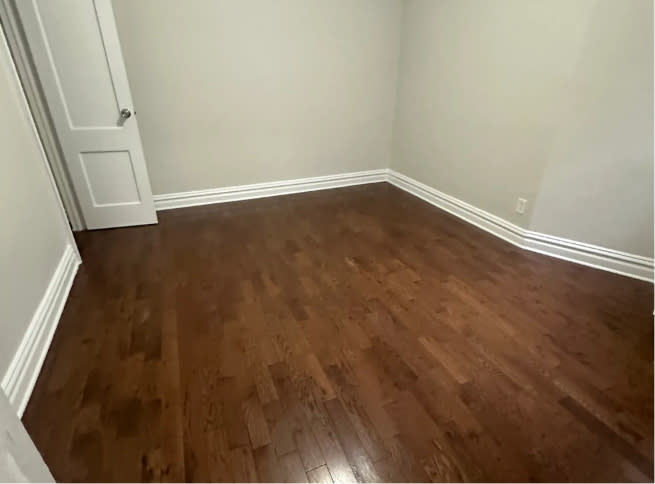 125 Corbin Ave – photo 5