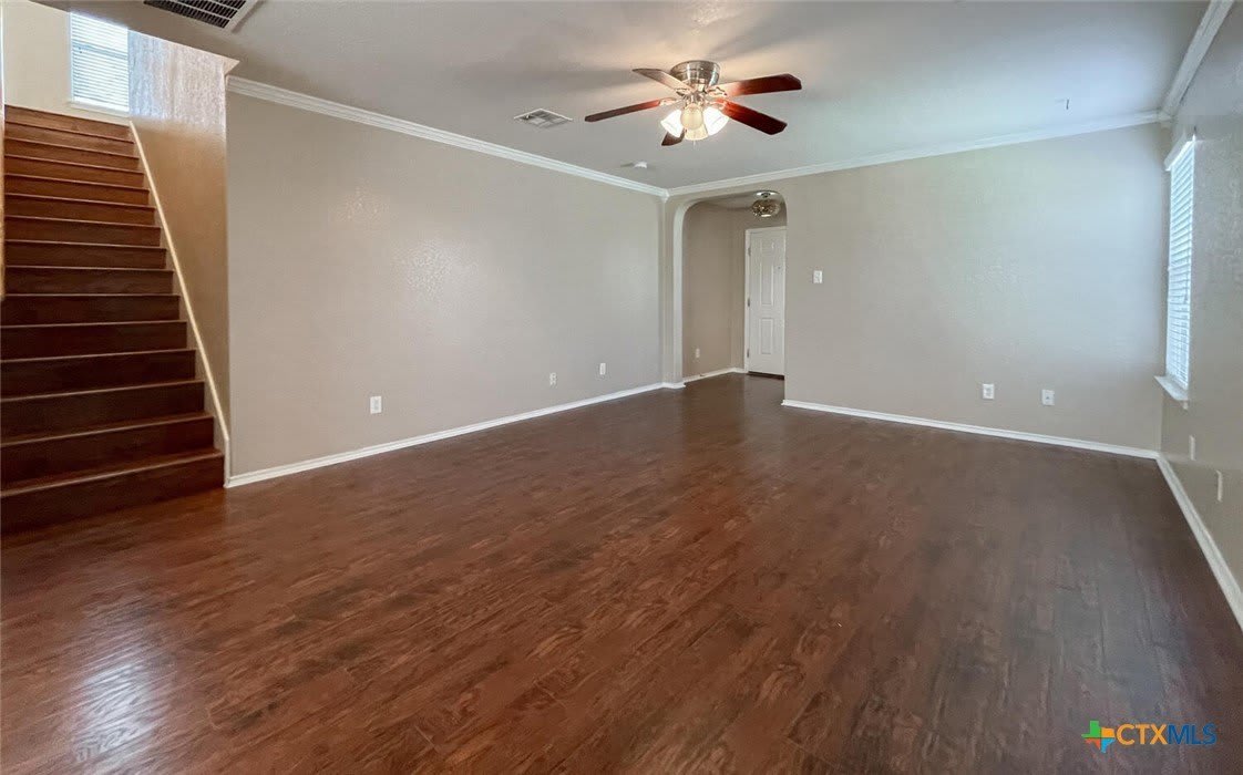 2237 Stoneleigh Drive – photo 3