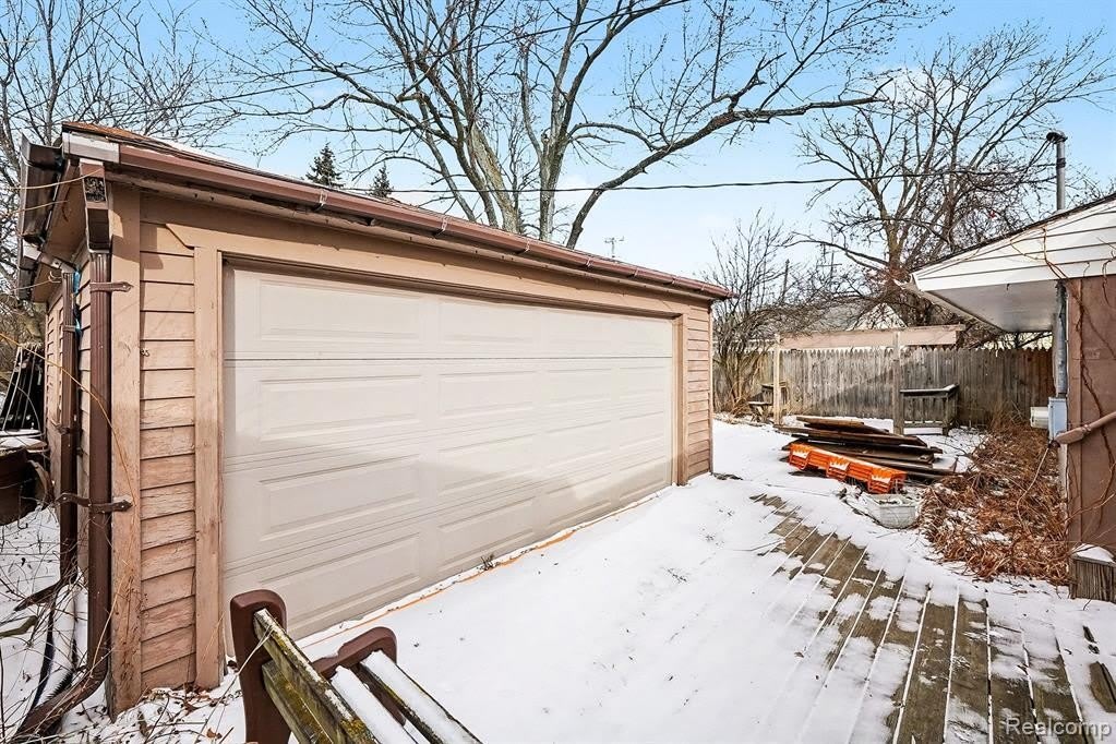 672 Linda Vista Drive – photo 3