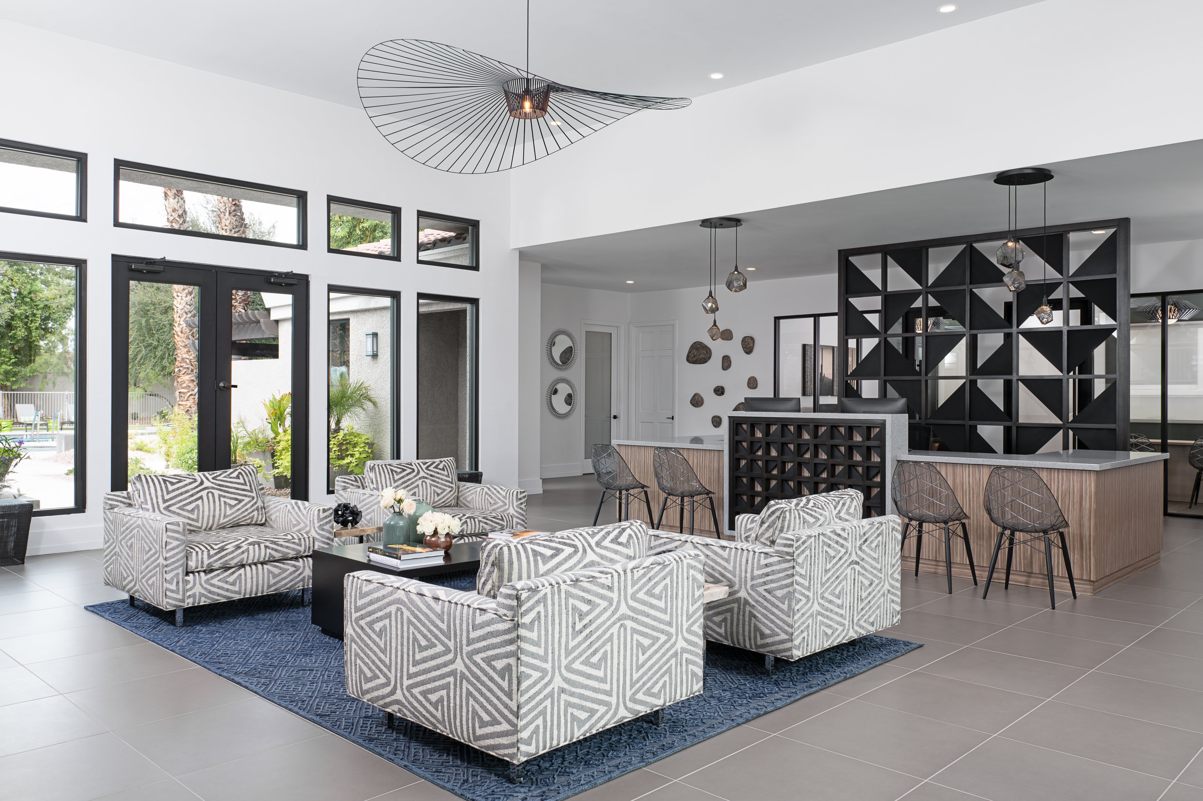 Arrowhead Summit Apartment Homes – photo 2