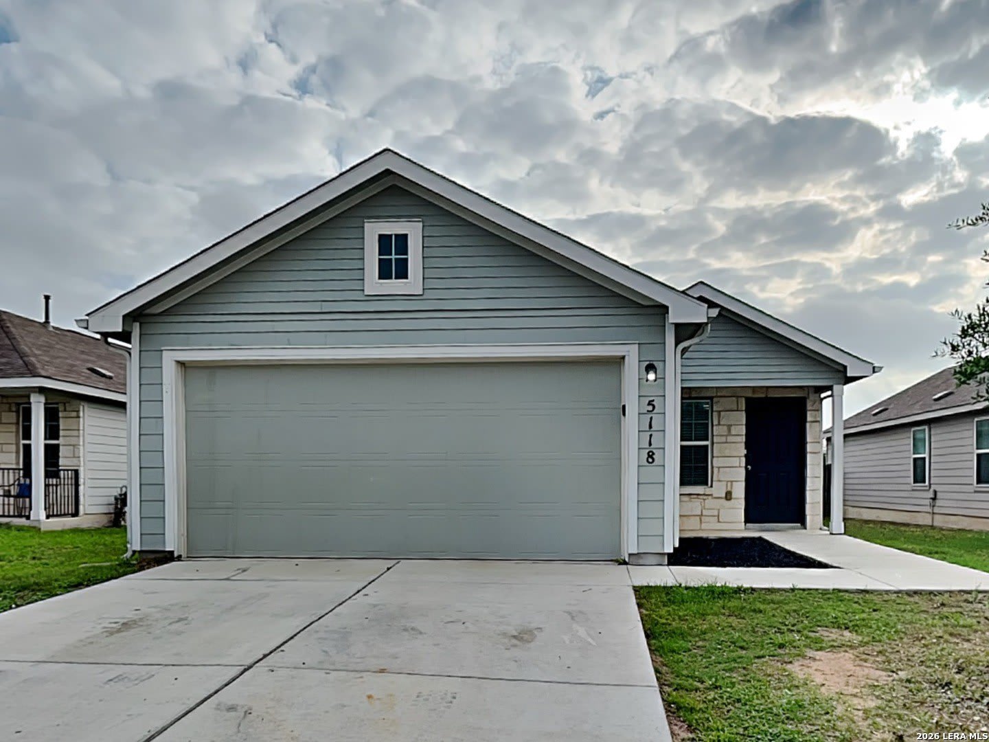 5118 Everett – photo 1