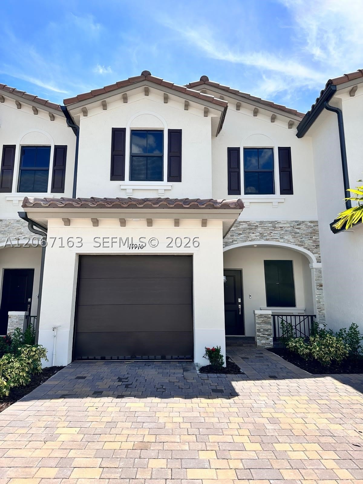 11910 SW 247th Ter – photo 2