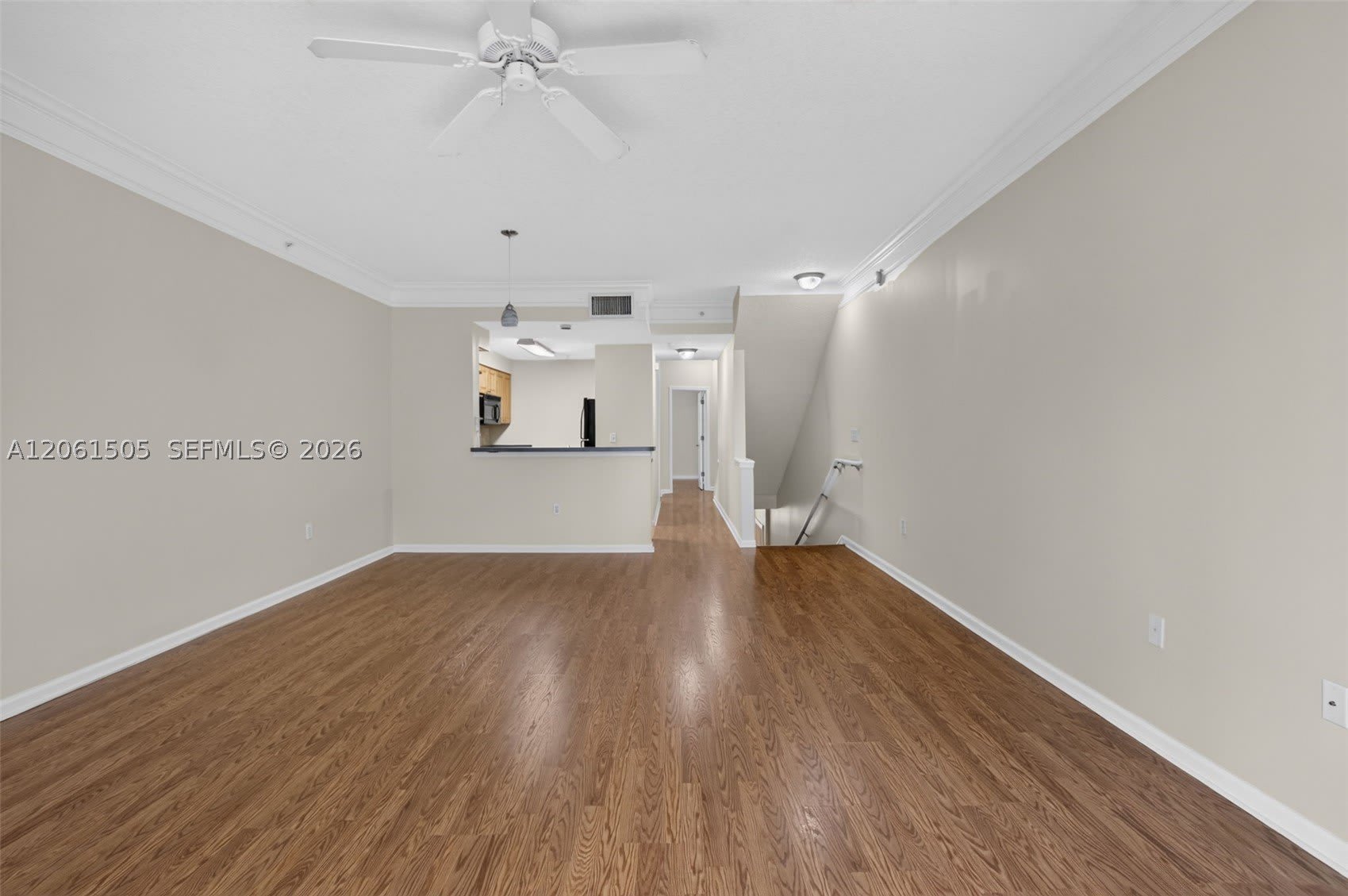 2024 Alta Meadows Ln – photo 4