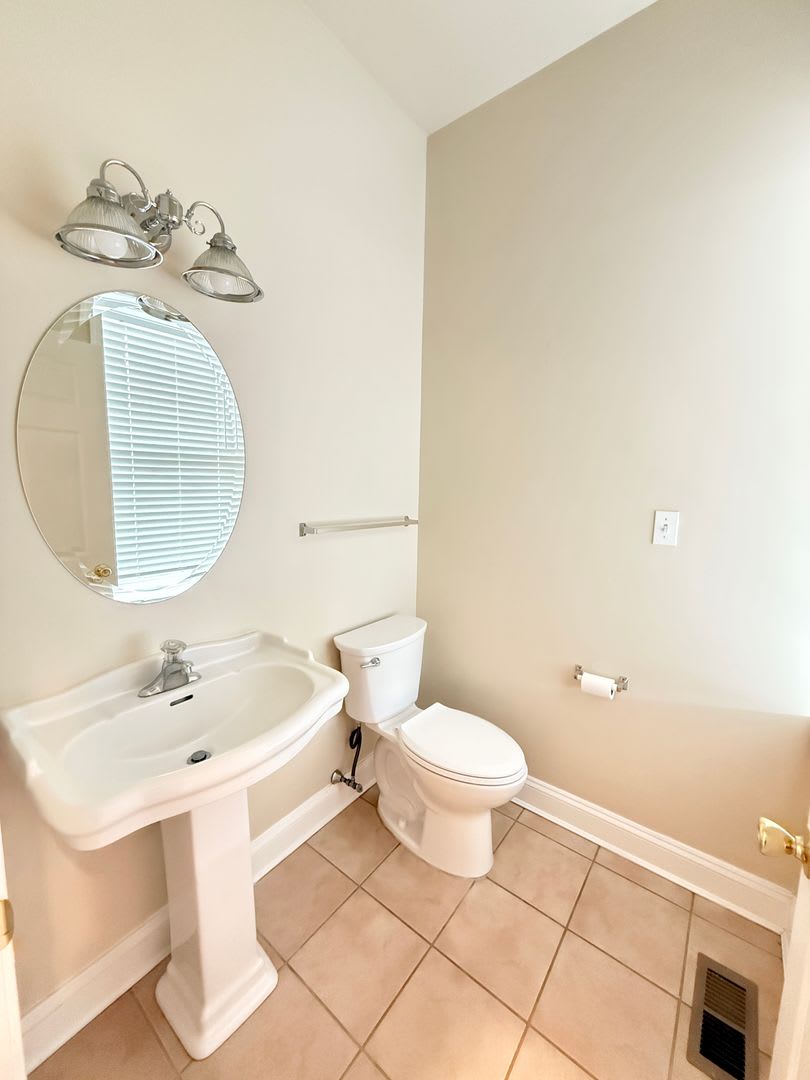 204 S Patterson Park Avenue – photo 3