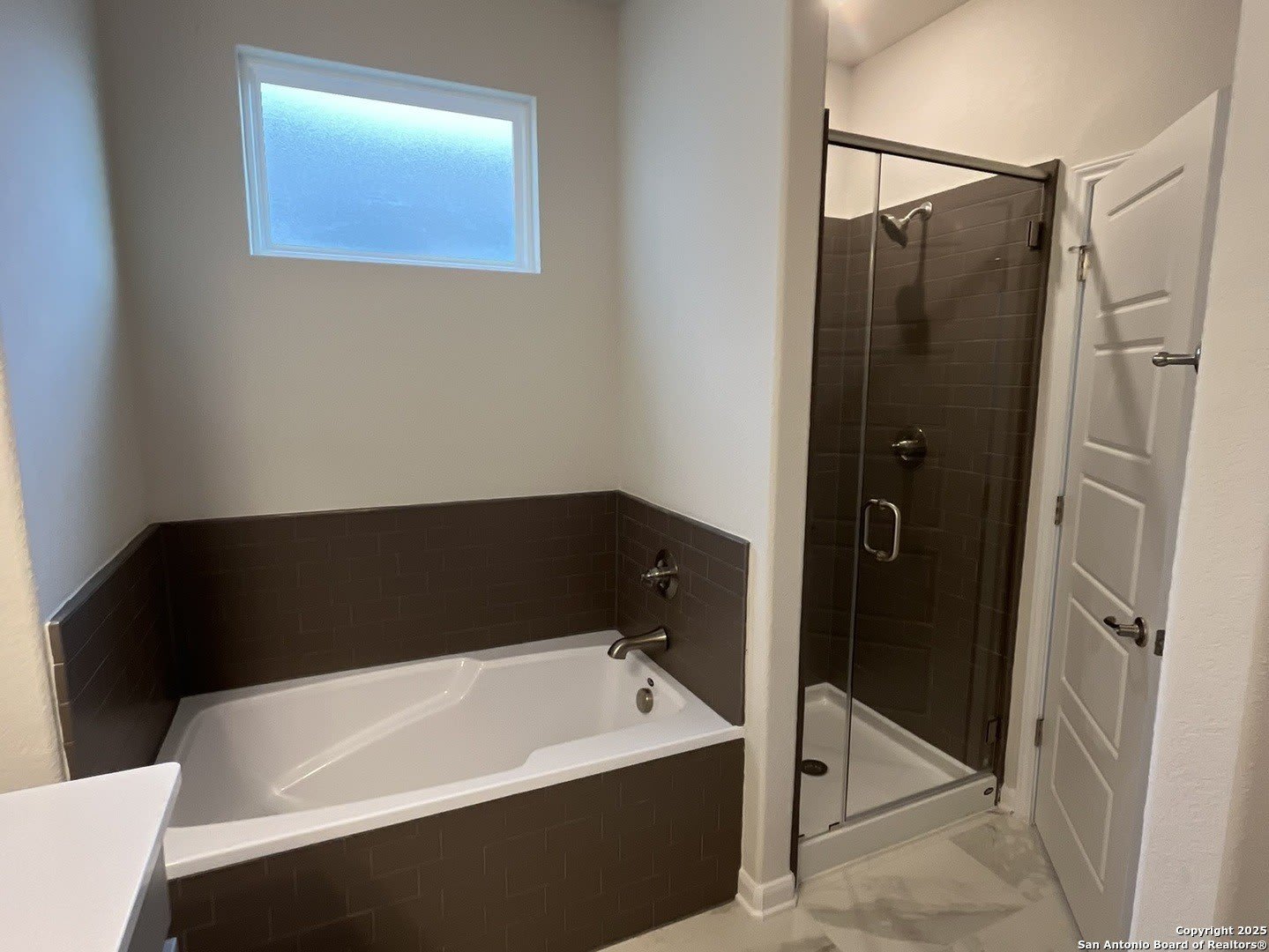 8234 Sunrise Glen – photo 5