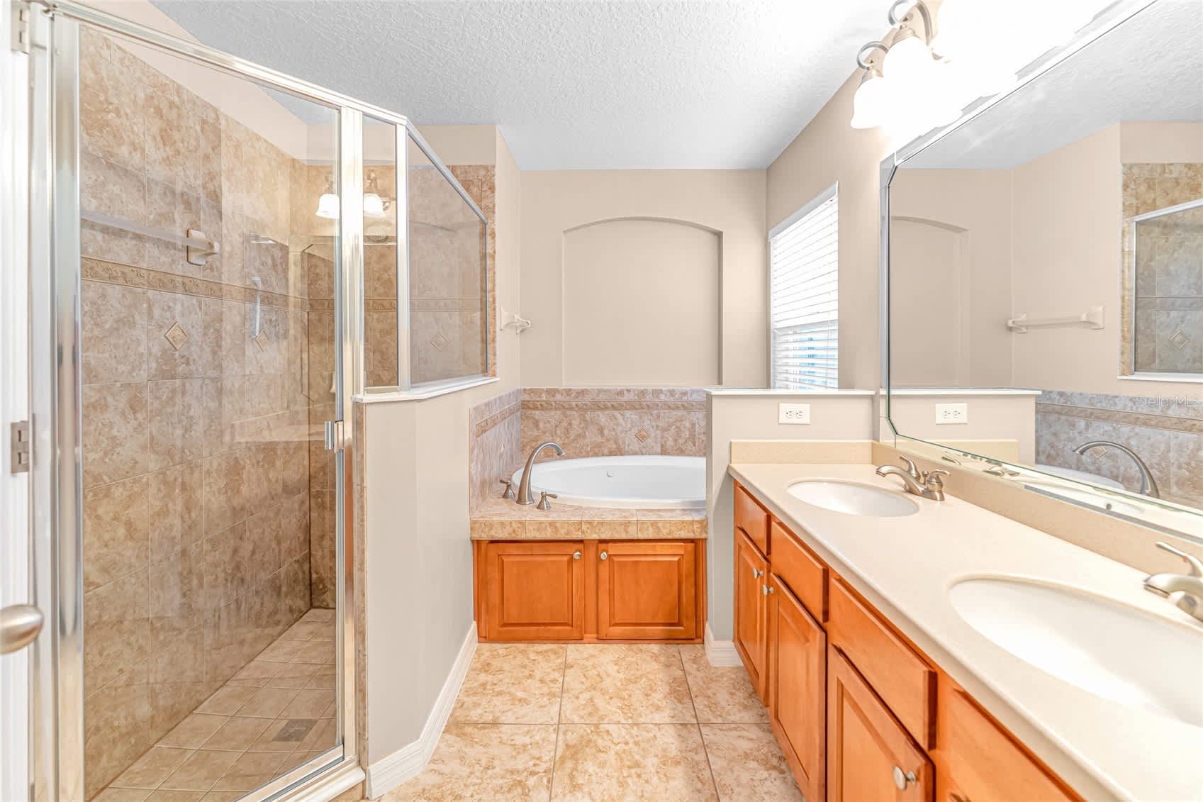 14921 Braywood Trail. – photo 2