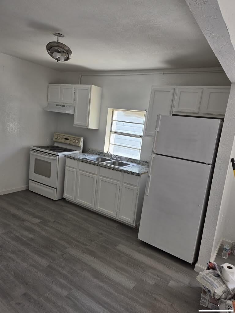 1657 HARVARD AVE. – photo 2
