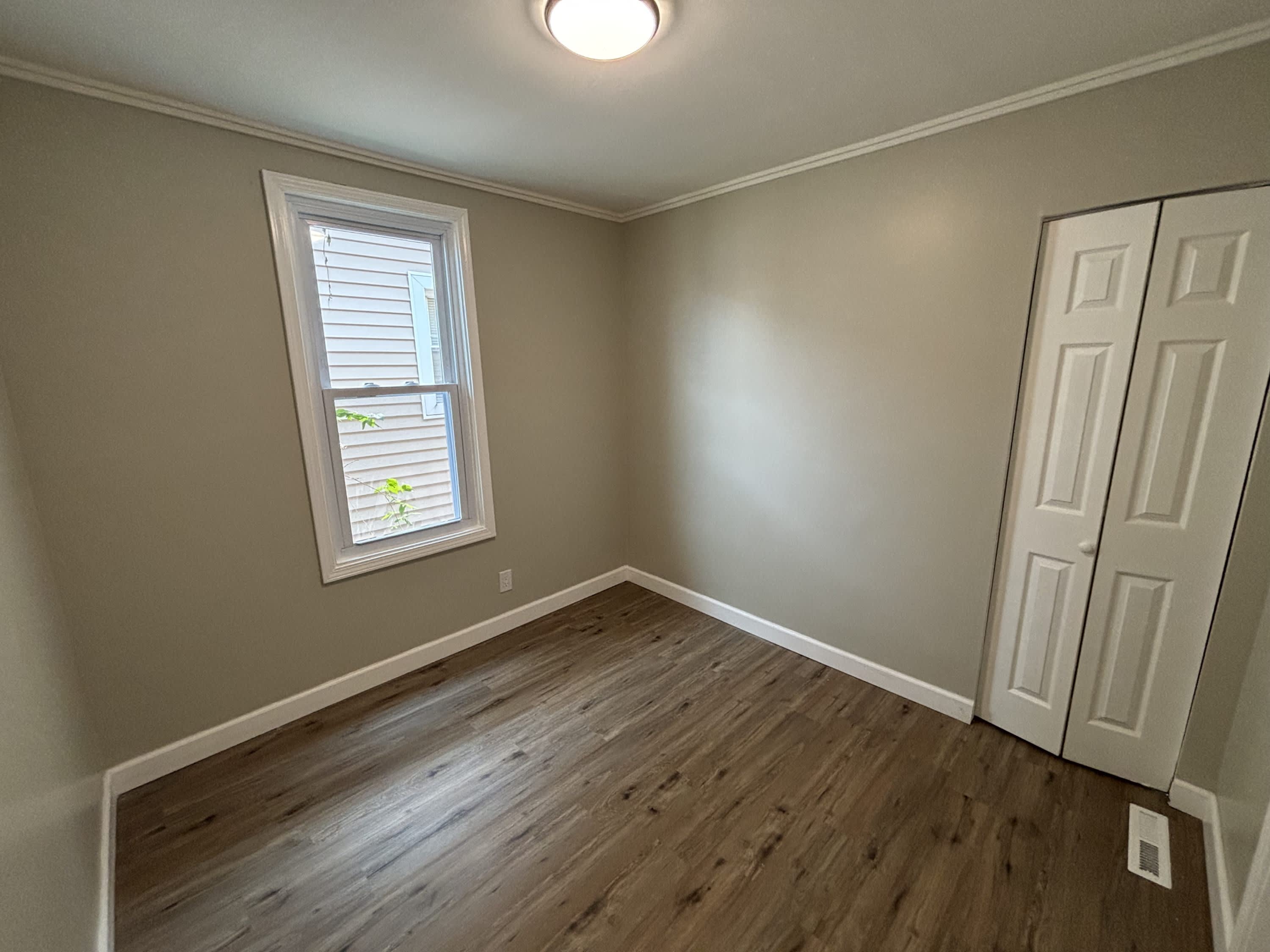 1238 Sherman St – photo 4