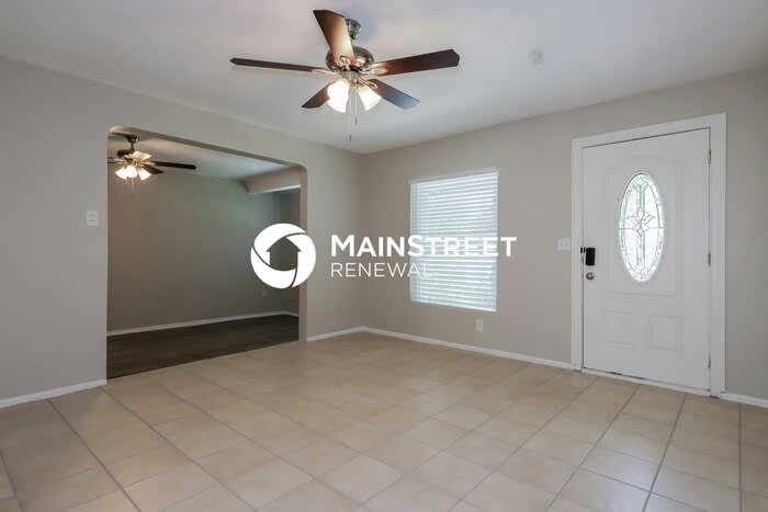 2812 47Th Avenue South – photo 3