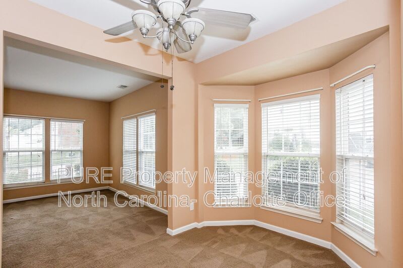 18040 Delmas Drive – photo 4