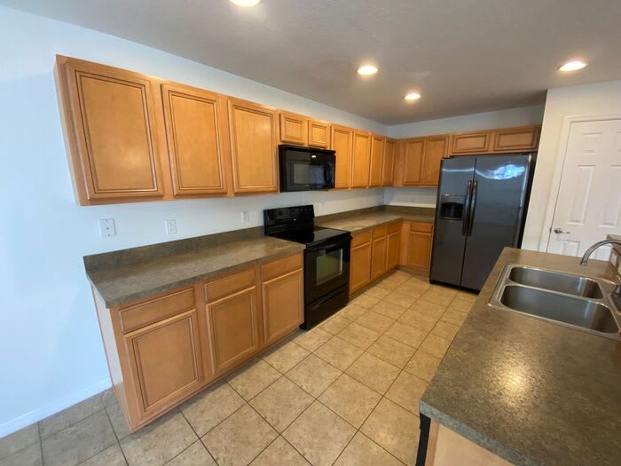 2457 Formax Drive – photo 4